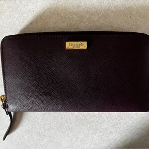 Kate Spade Rich Plum Zip Wallet